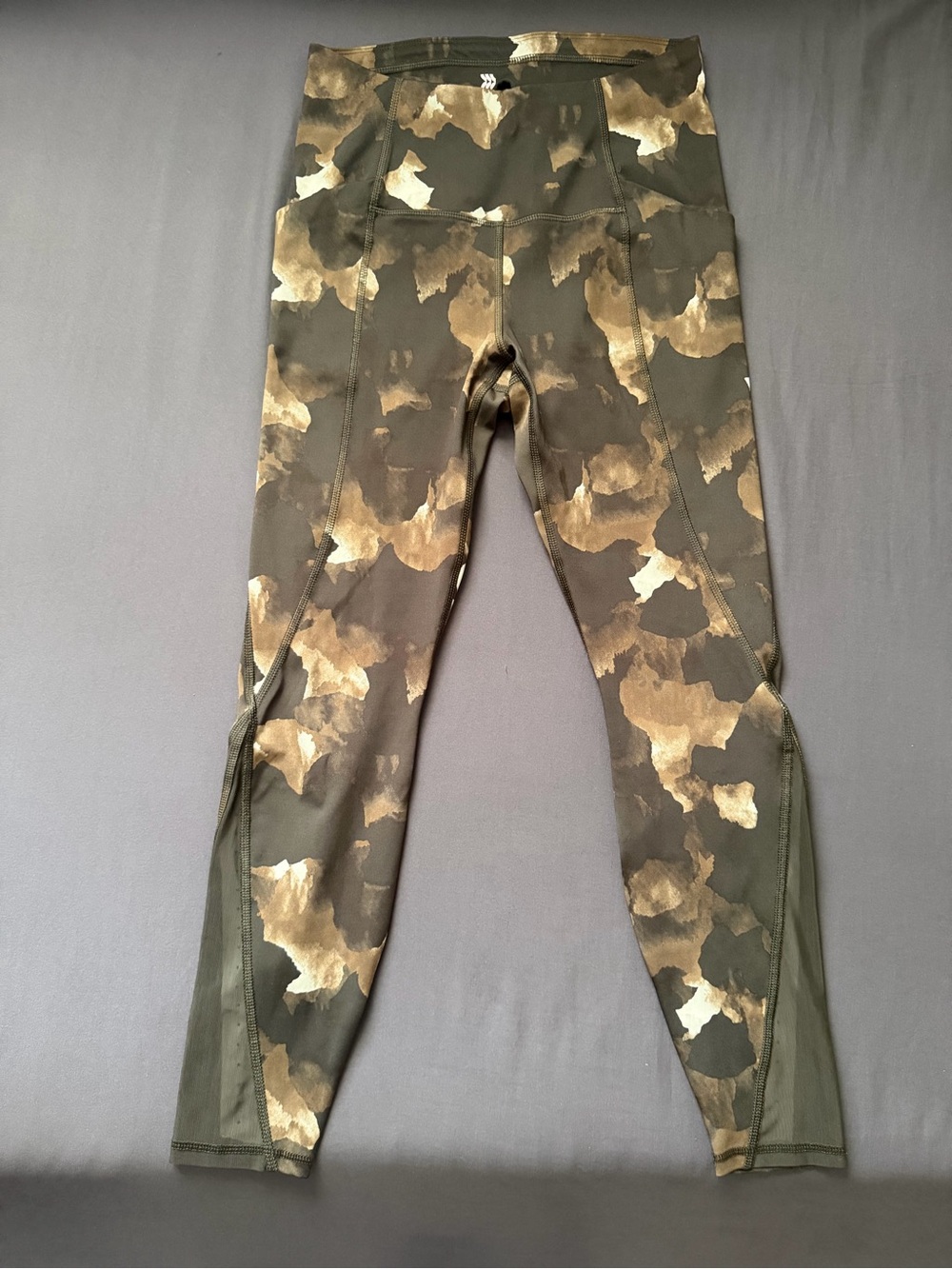 all in motion Olive & Tan Camo Leggings